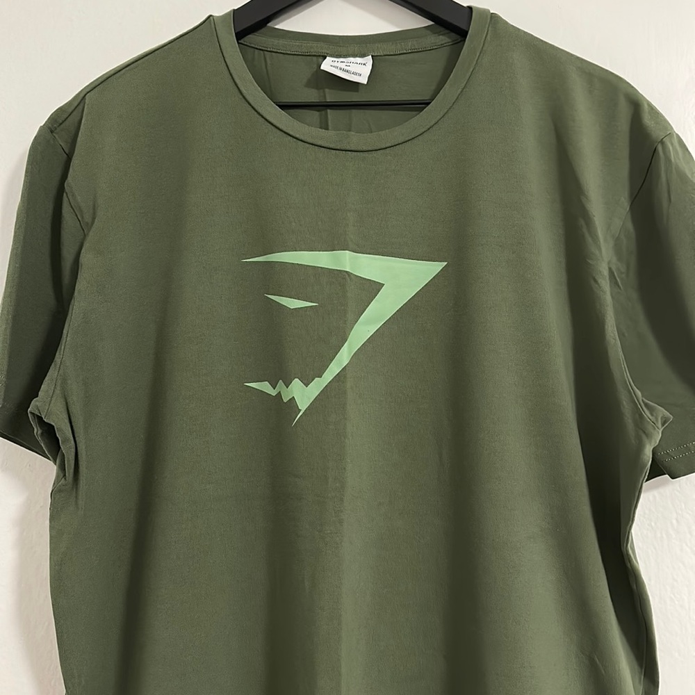 Gymshark Shirt